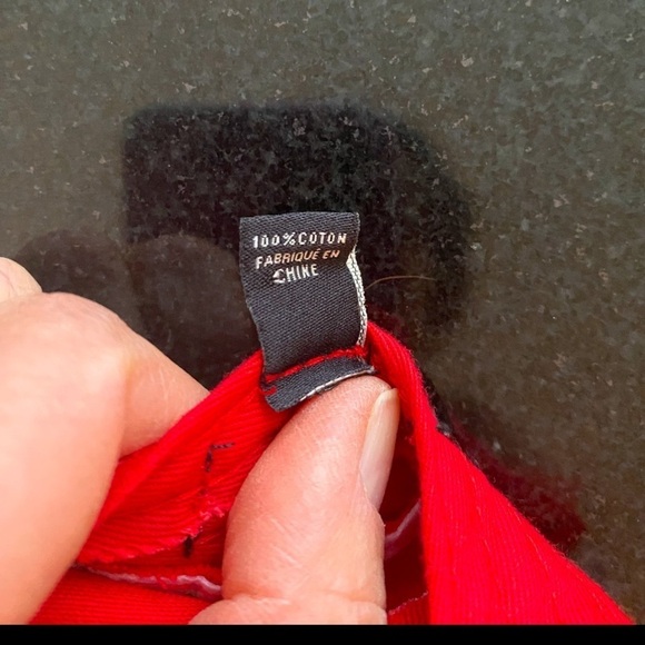 True Religion Men's Snapback Baseball Cap Hat Circle Embroidered Logo Red Black - Picture 2 of 7